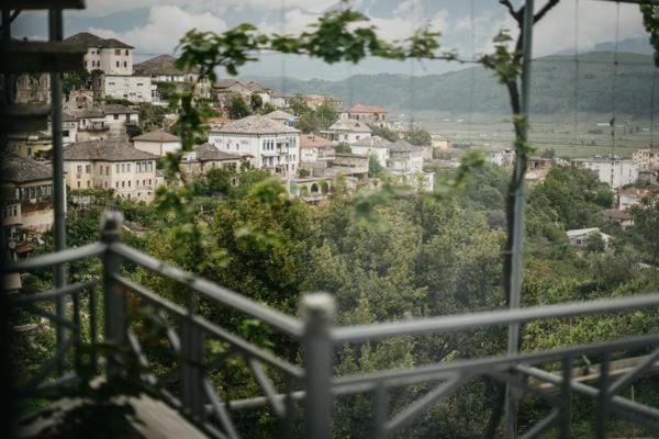 Welcome Bazzar Gjirokastër